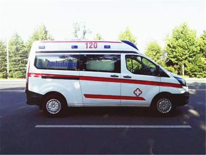 德庆救护车出租服务案例6